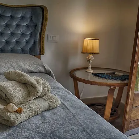 B.e.a. Maison Bed & Breakfast 2*